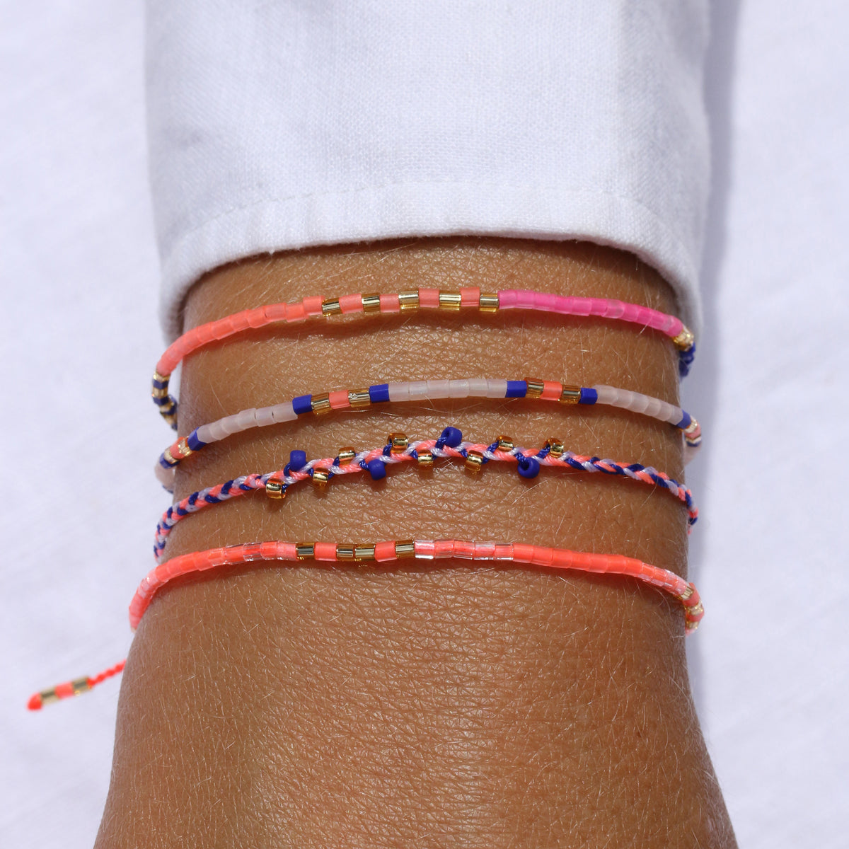 Armband Take a Twist Coral Indigo Blush Indigo Jewellery
